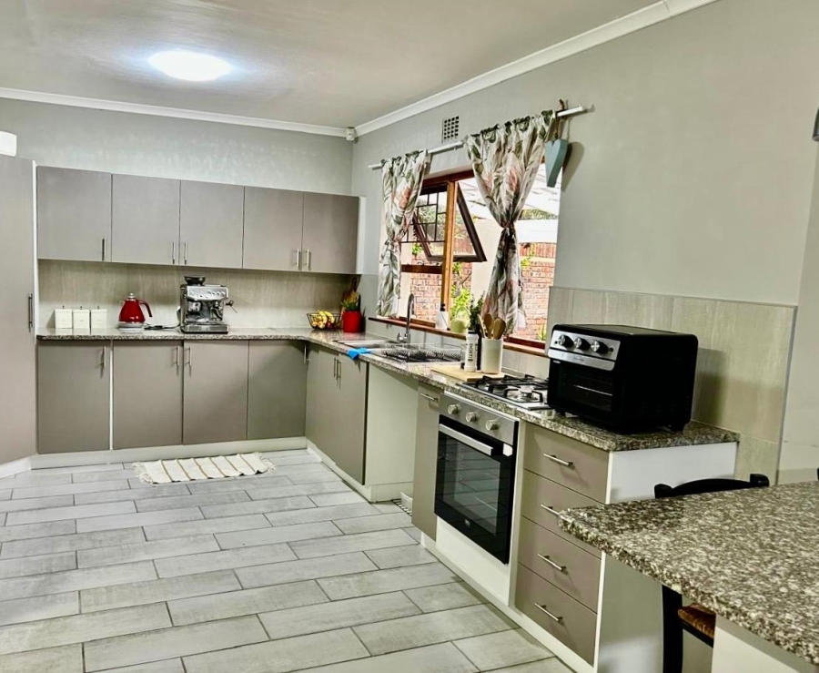 3 Bedroom Property for Sale in Linkside Western Cape